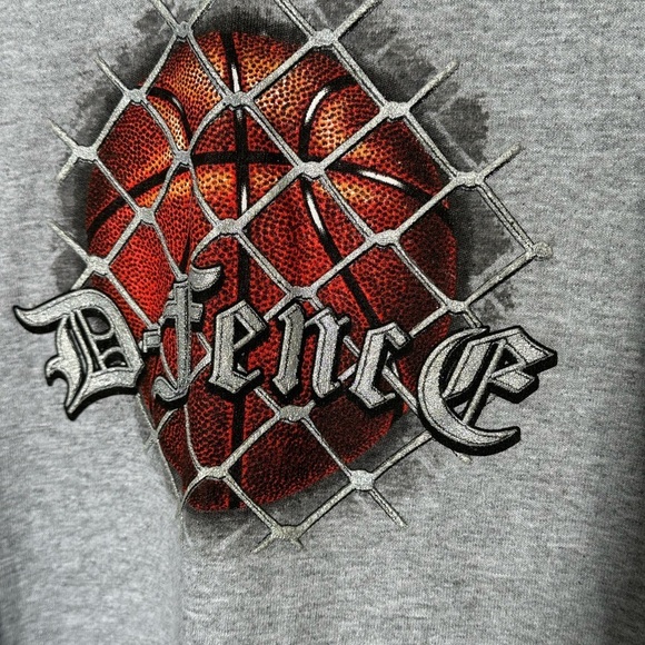 ProSpirit 3-D D-Fence Basketball Graphic Long Sleeve T Shirt Grey Boys Med 8 NWT - Picture 6 of 7